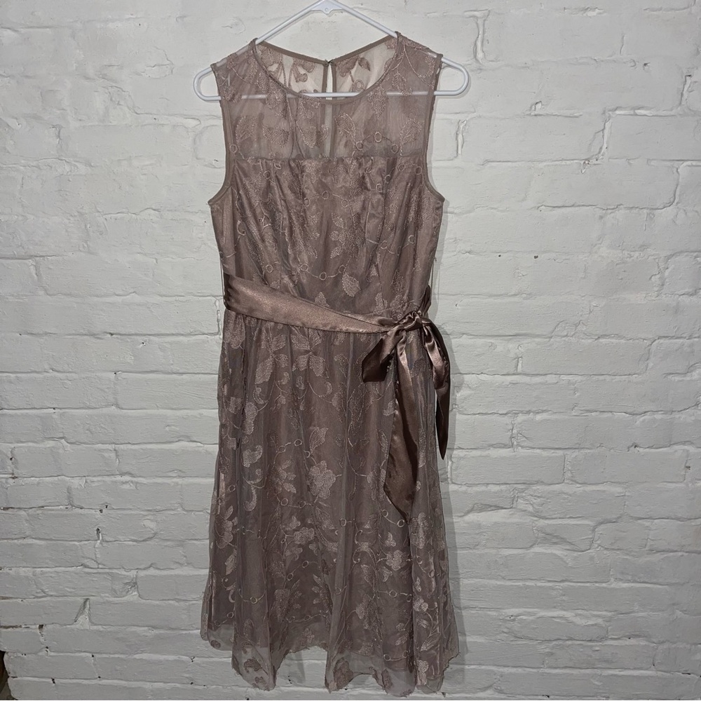 Sleeveless Dress 8